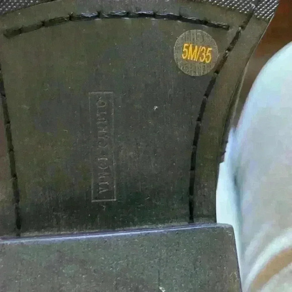 Vince Camuto Kabo Black Boots new without box Sz 5 - Picture 6 of 16